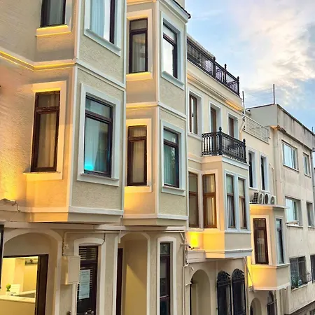 Taksim Seven * Istanbulská provincie